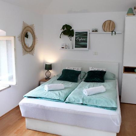 Cool & Romantic Studio In Portoroz Jb3 Kültér fotó